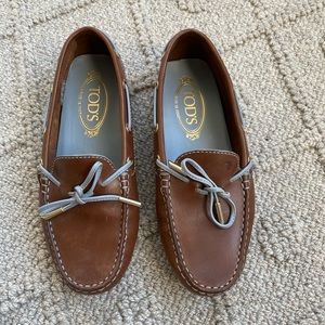 Tods Loafers. Size 36.